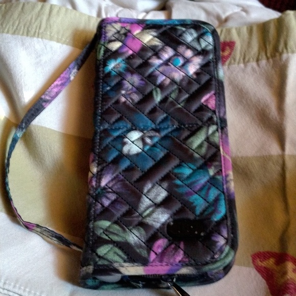 Lug quilted make-up brush travel case, brushes included NWOT - Picture 1 of 5